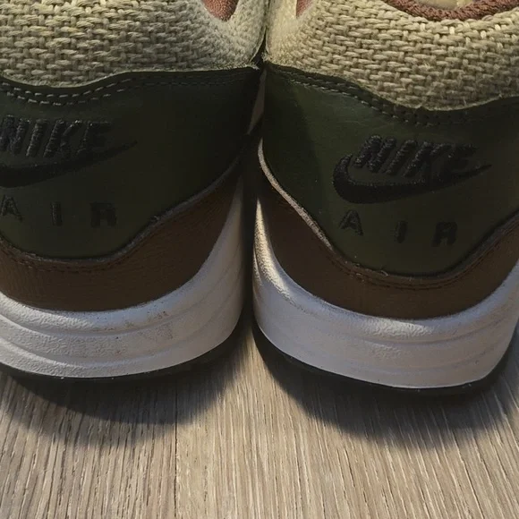 Nike Air Max 1 ESS PRM “Neutral Olive/Cargo Khaki” US Men Size 9.5 RETAIL $250 - Picture 5 of 10